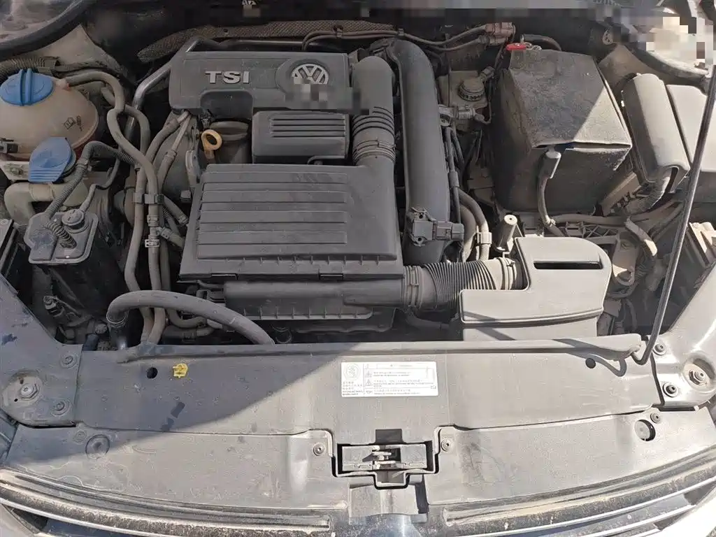 Volkswagen Sagitar 2016 230TSI 25th Anniversary Edition фото 11