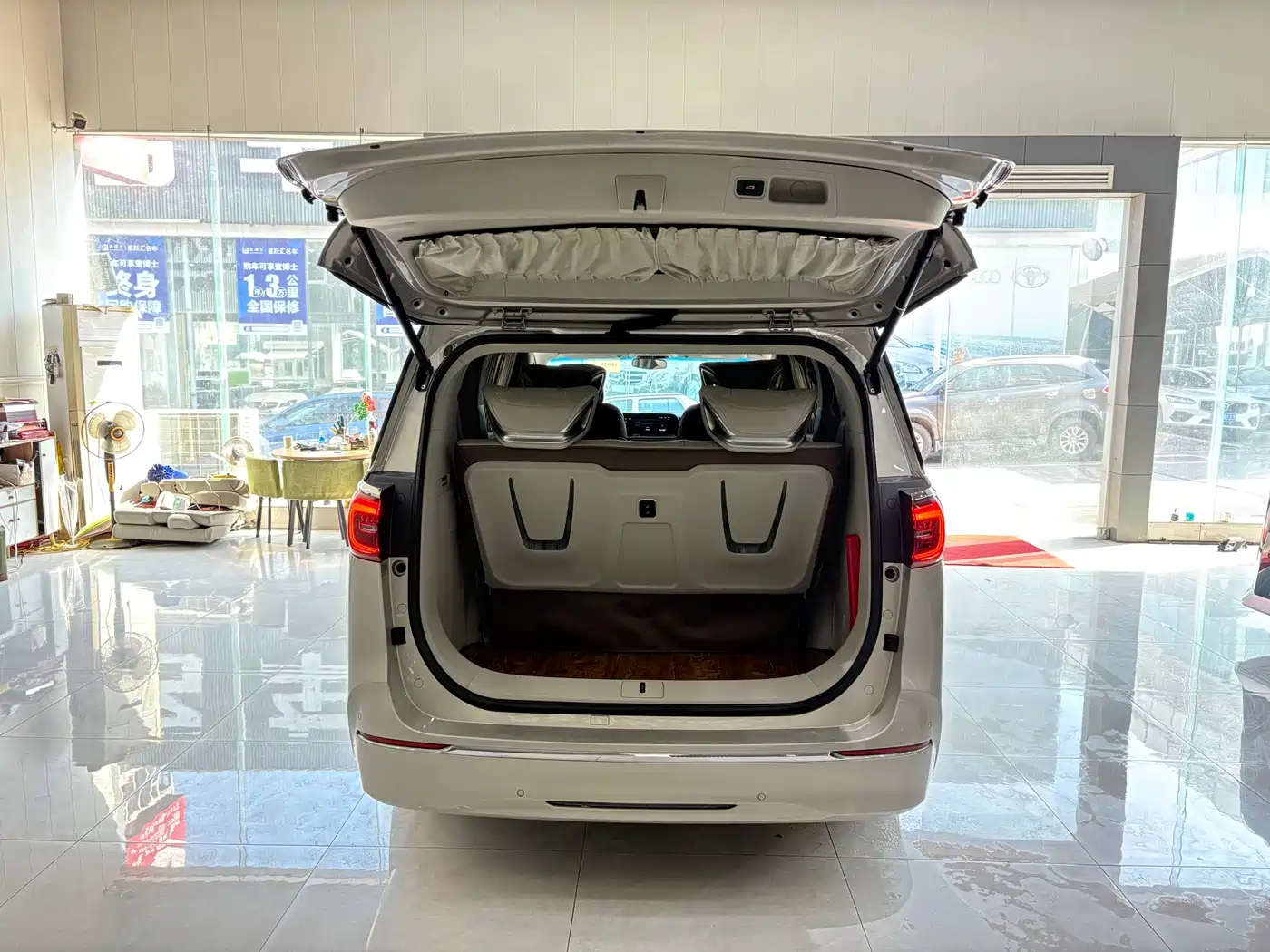 Buick GL8 2022 ES Landmark 653T Comfort фото 23