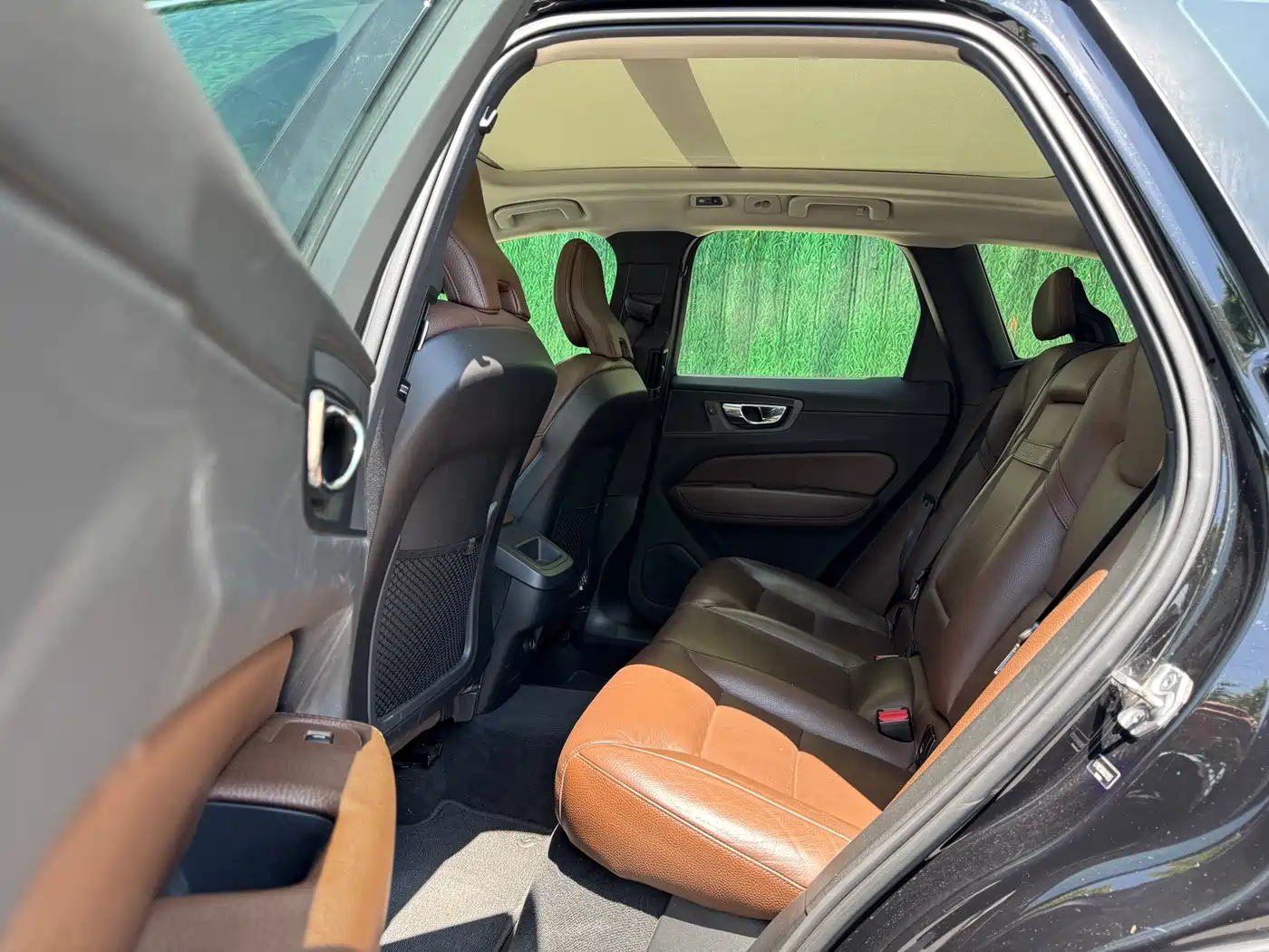 Фото 6 - Volvo XC60