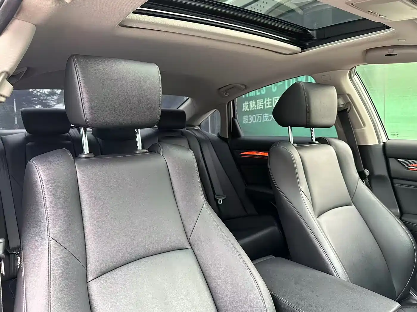 Honda Accord 2018 260TURBO Luxury Edition China VI фото 10