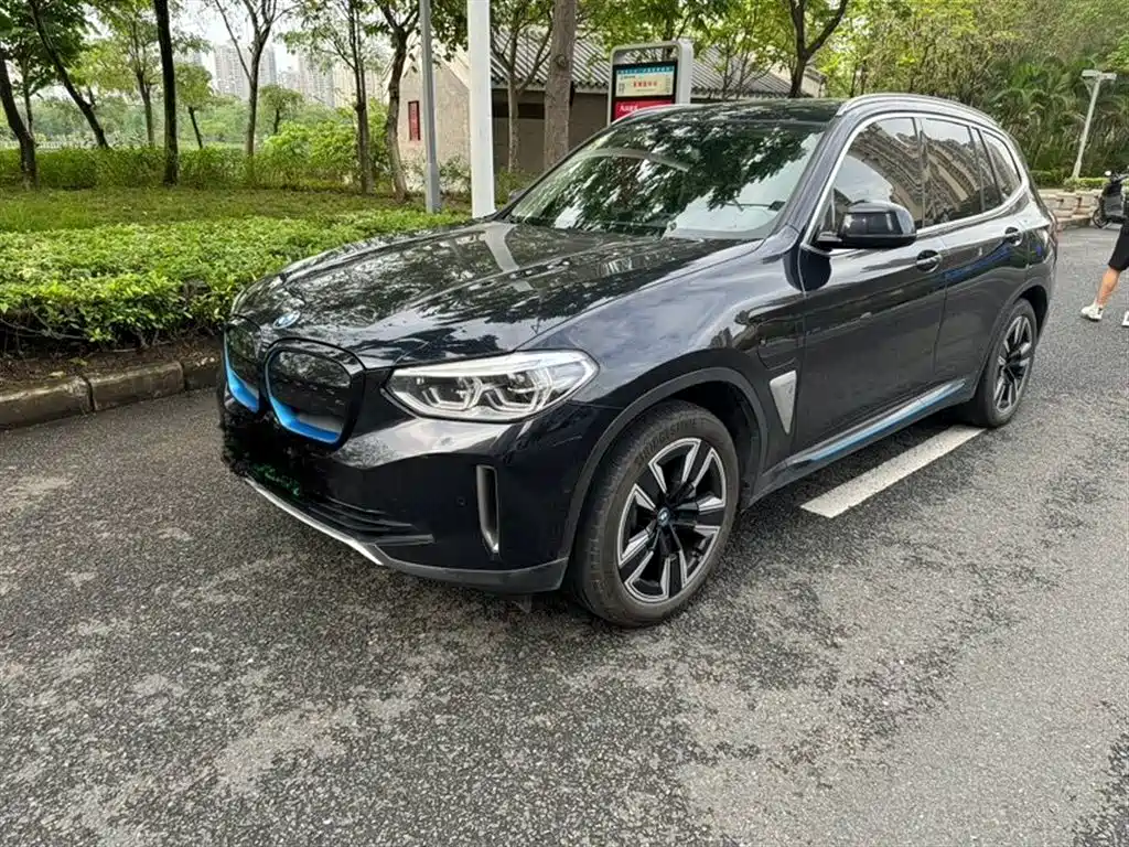 BMW iX3 2021 Facelift Pioneer