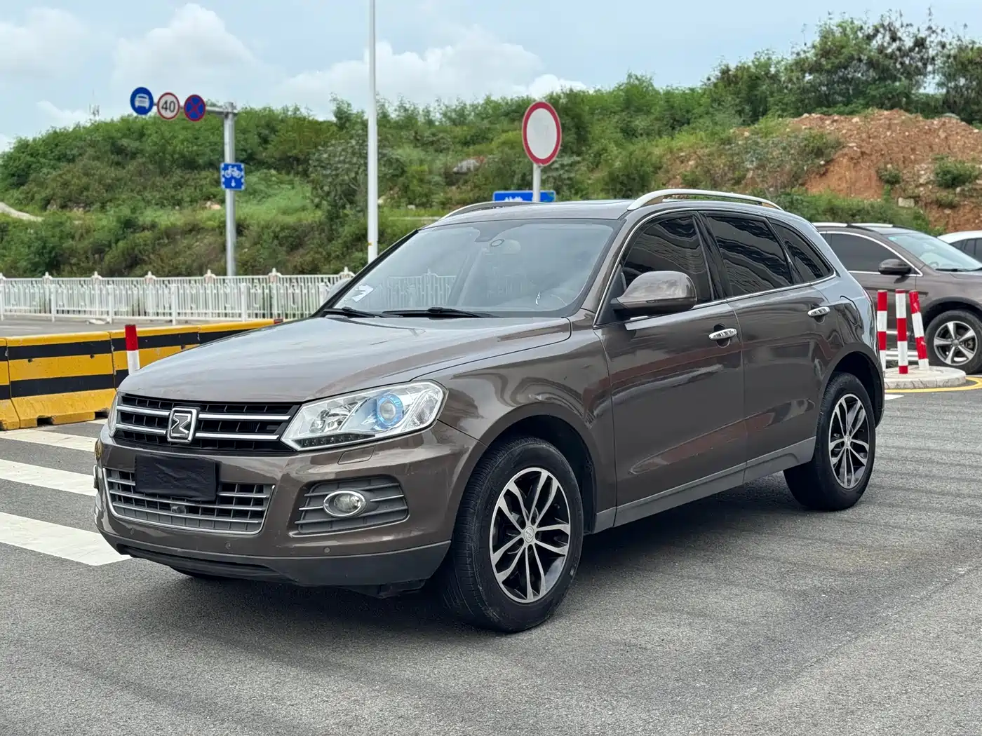 Zotye T600 2016 2015 2.0T DCT Luxury