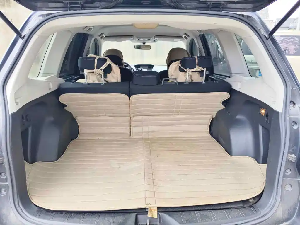 Photo 5 - Subaru Forester