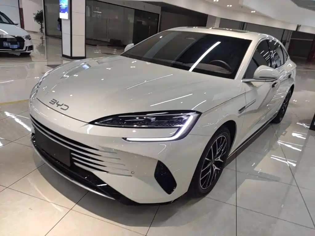 BYD Seal 07 DM-i 2025 Model DM-i 1.5L 125km Luxury