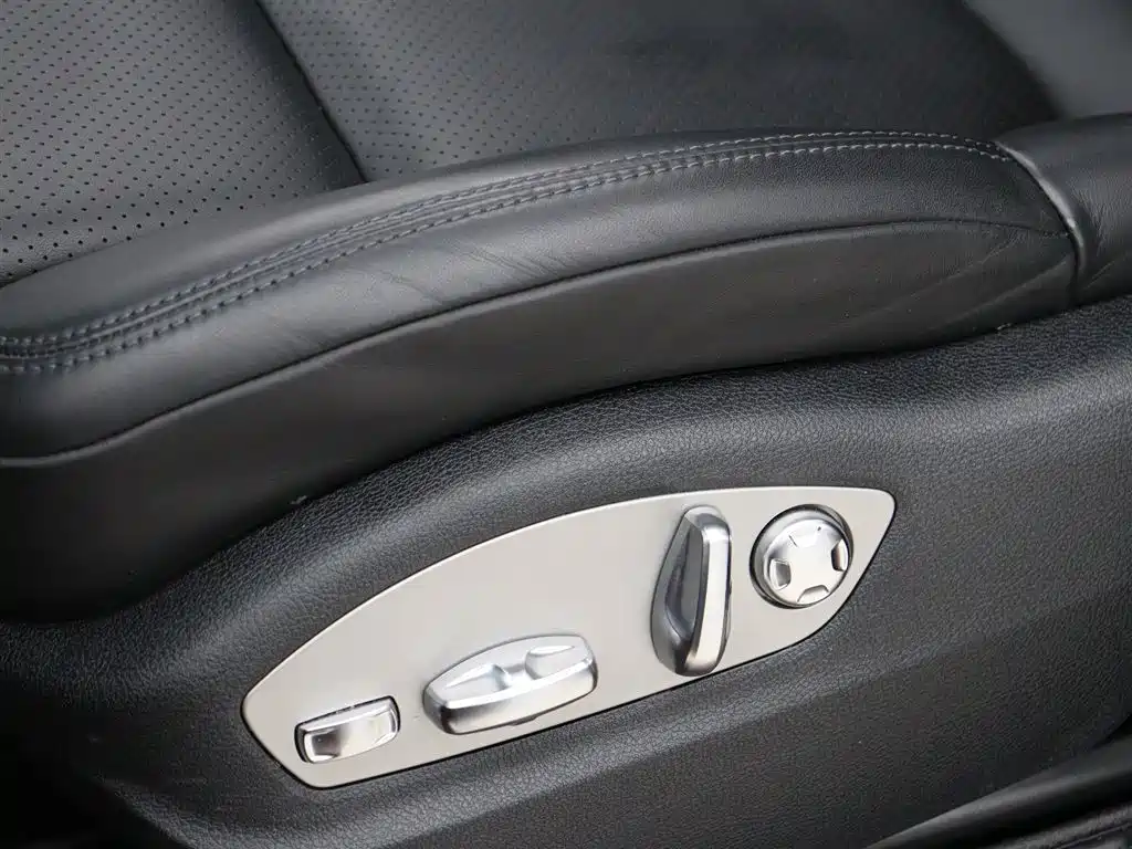 Porsche Macan 2022 Macan 2.0T фото 5