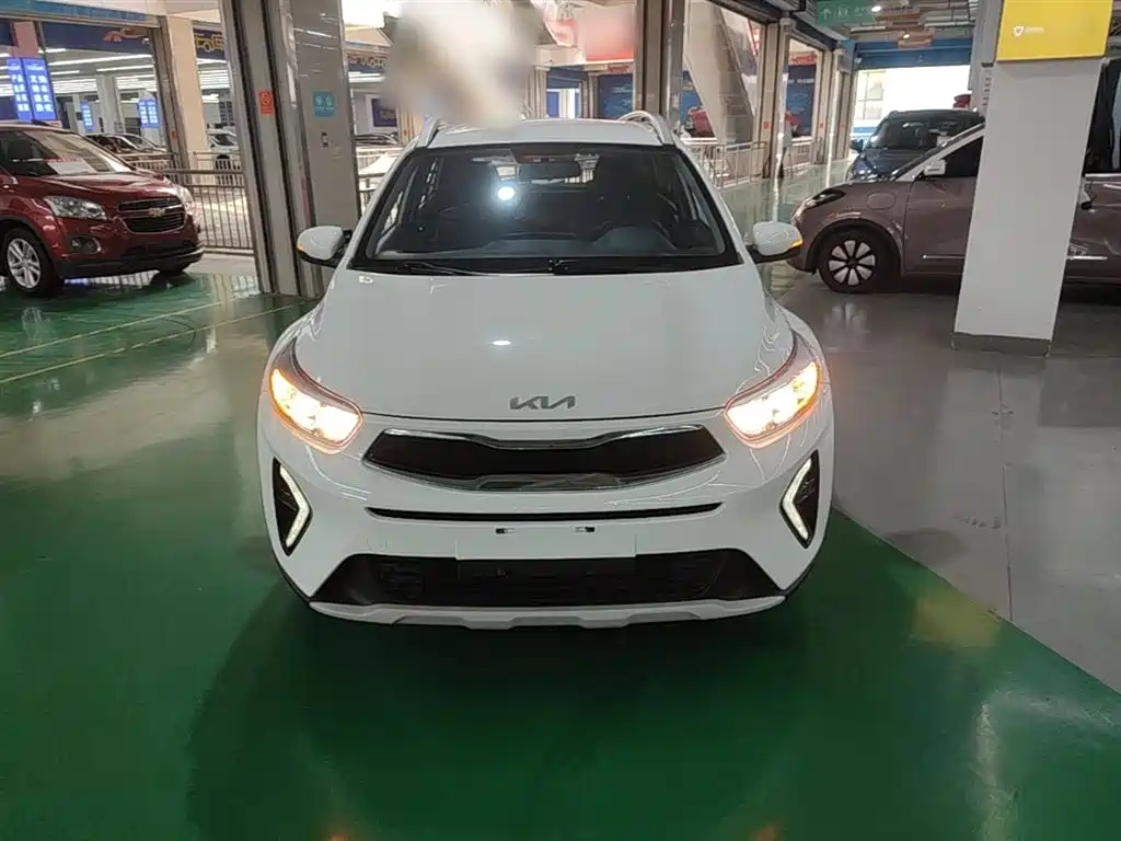 Kia KX1 2021 1.4L CVT Fun Edition фото 3