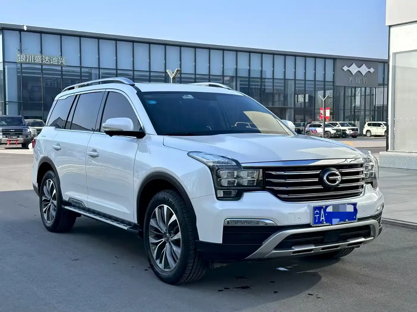 GAC Trumpchi Trumpchi GS8 2017 320T 2WD Luxury Smart Connect (7-seater) фото 3