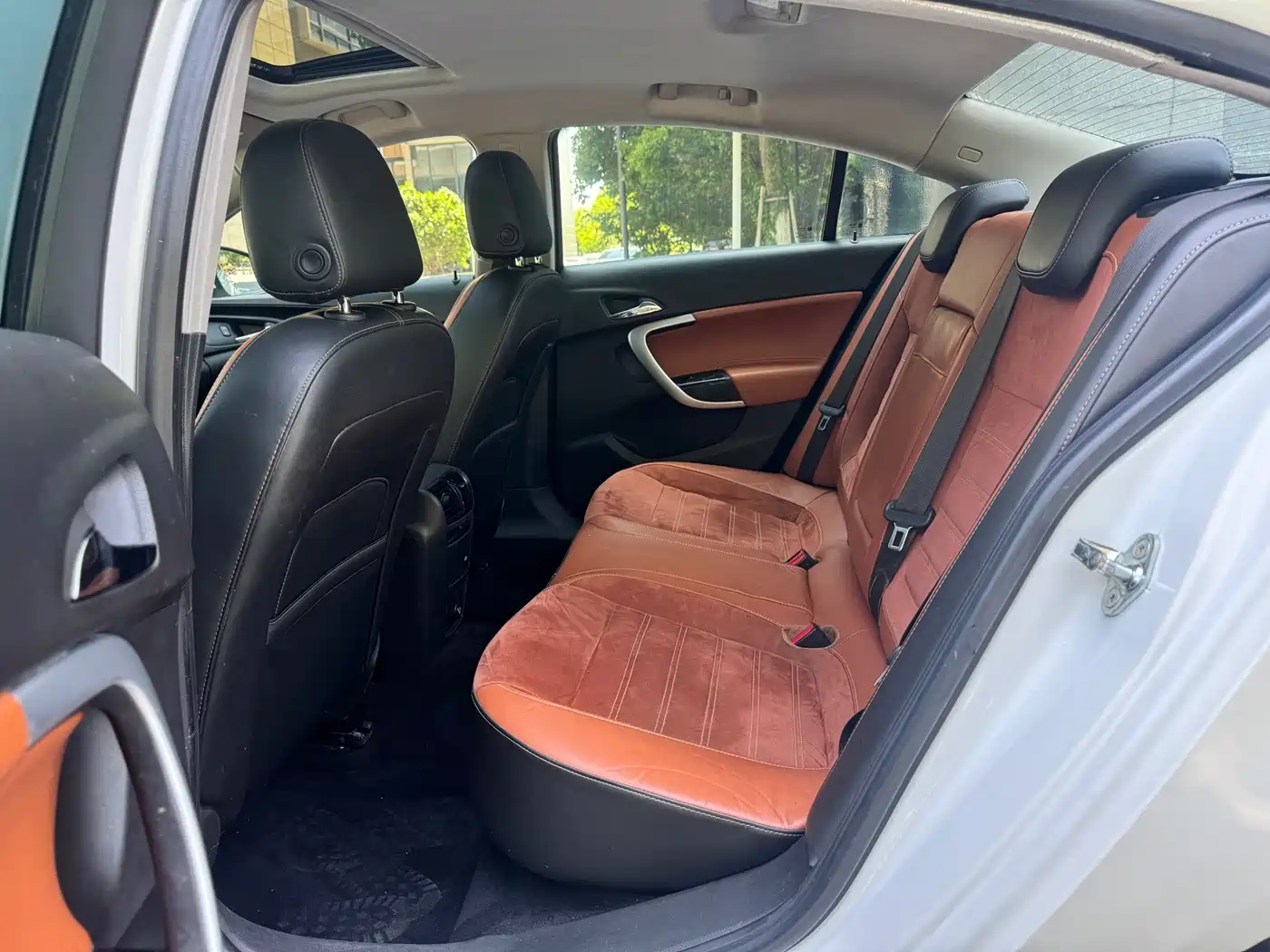 Buick Regal 2015 1.6T Elite Tech Edition фото 12