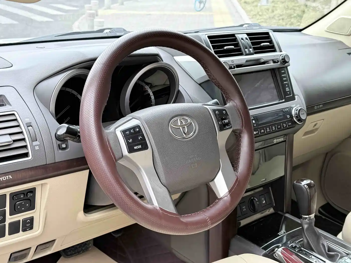 Toyota Prado 2014 4.0L Automatic TX-L NAVI фото 19