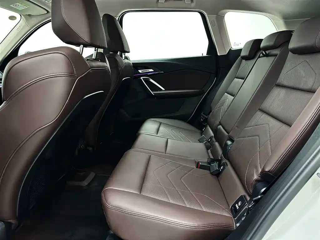 BMW X1 2023 sDrive20Li X Design Package фото 22