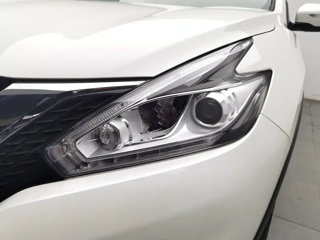 Nissan Murano 2023 2021 2.5L XL 2WD Intelligent Luxury Edition