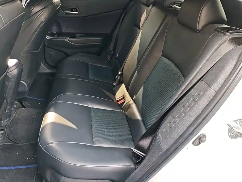 Toyota C-HR 2021 2020 Model 2.0L Leading