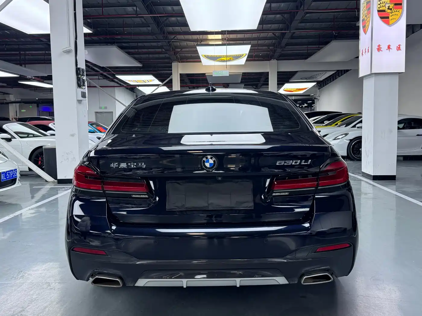 BMW 5 Series 2021 530Li Leading M Sport Package фото 18