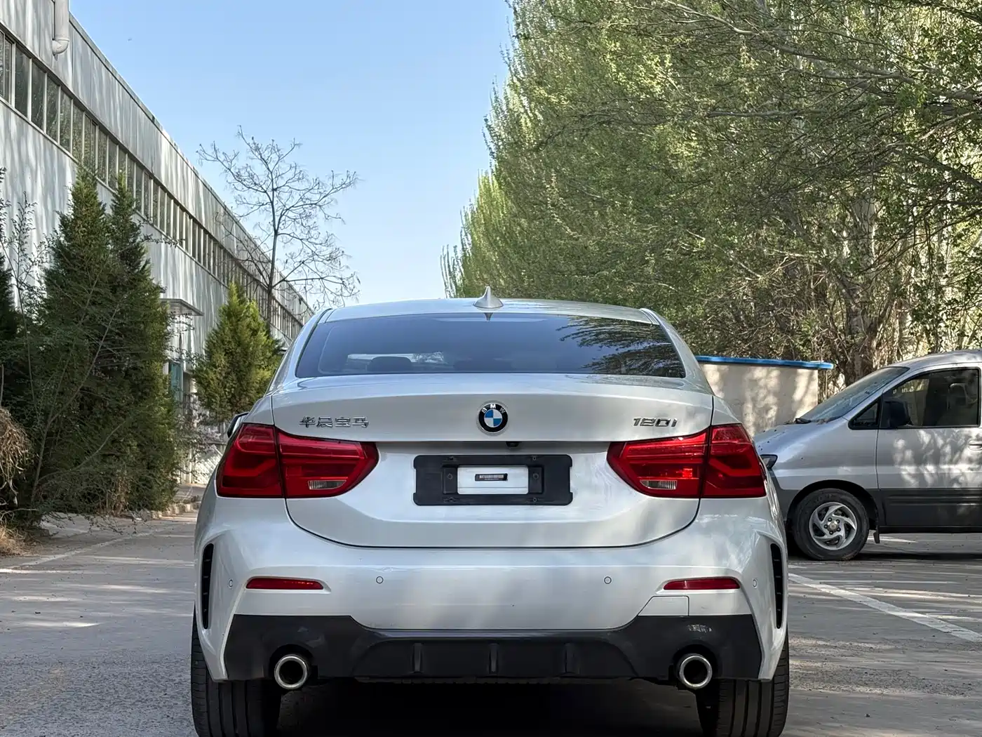 BMW 1 Series 2020 Model 120i M Sport Package фото 8