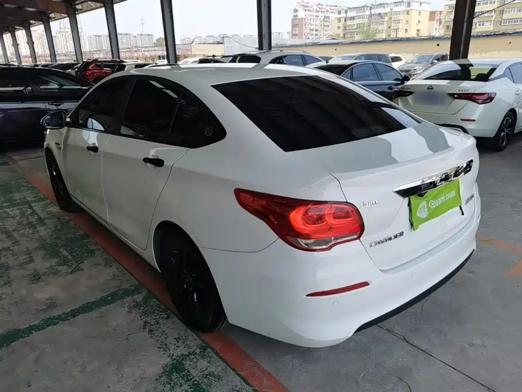 Chevrolet Cavalier 2019 320 Auto Sunroof Enjoyment Edition фото 5