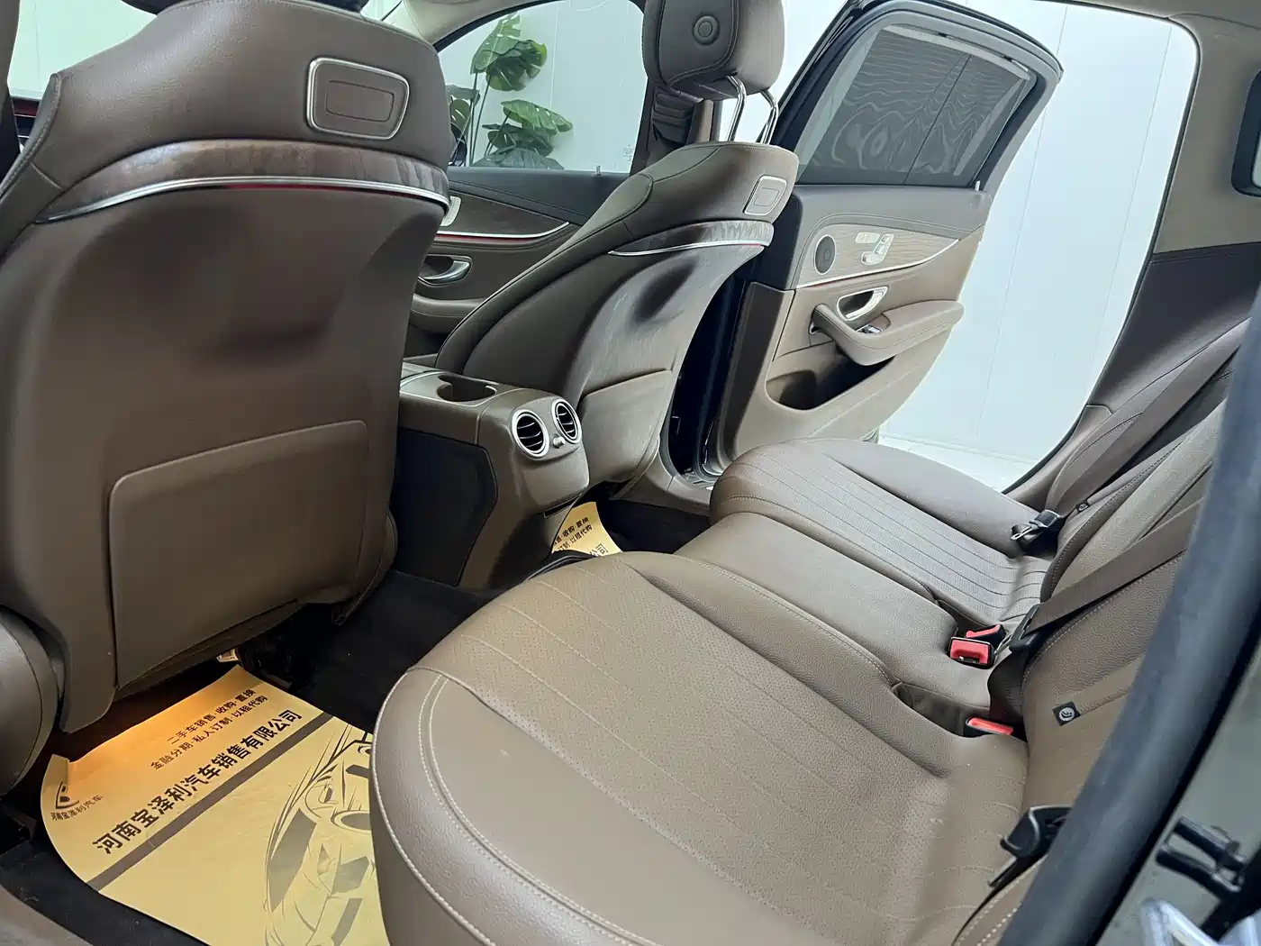 Mercedes-Benz E-Class 2019 E 300 L Luxury фото 6