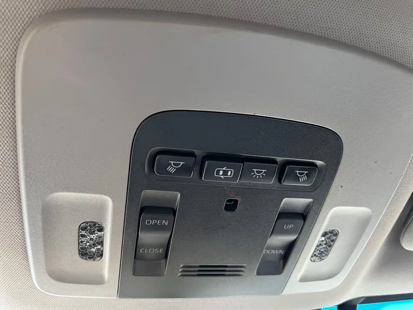 Toyota Camry 2019 2.0G Luxury (China V) фото 19