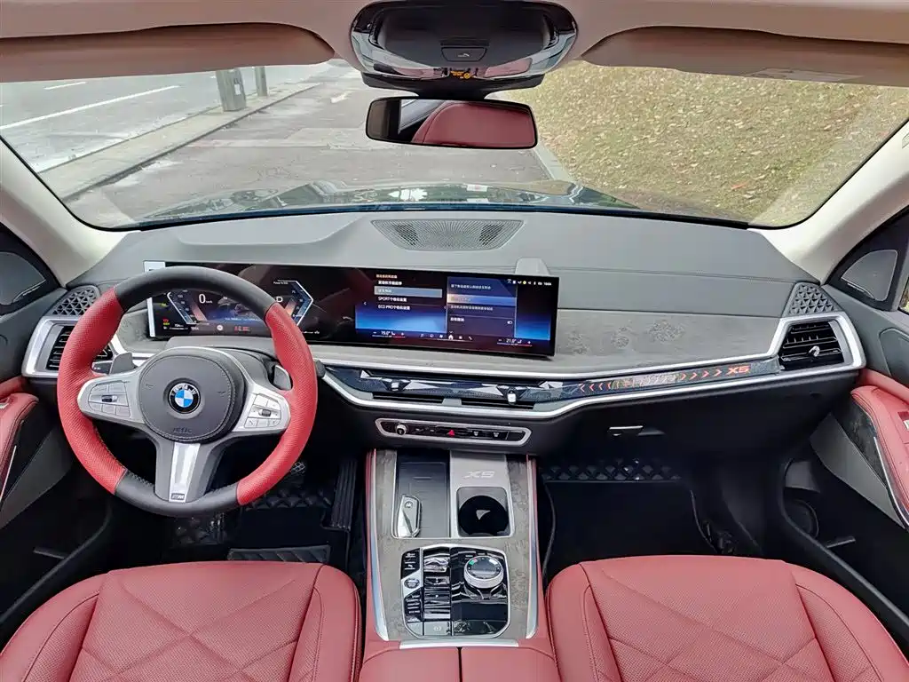 BMW X5 2023 xDrive 30Li M Sport Package фото 6