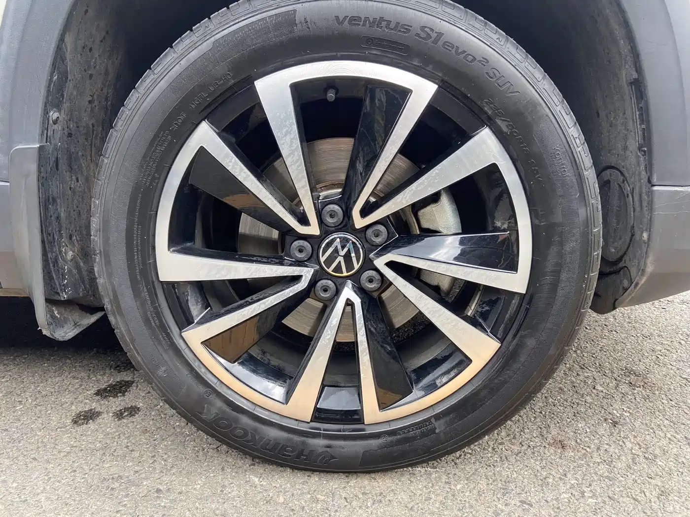 Volkswagen Tharu 2022 280TSI FWD Luxury Edition фото 14