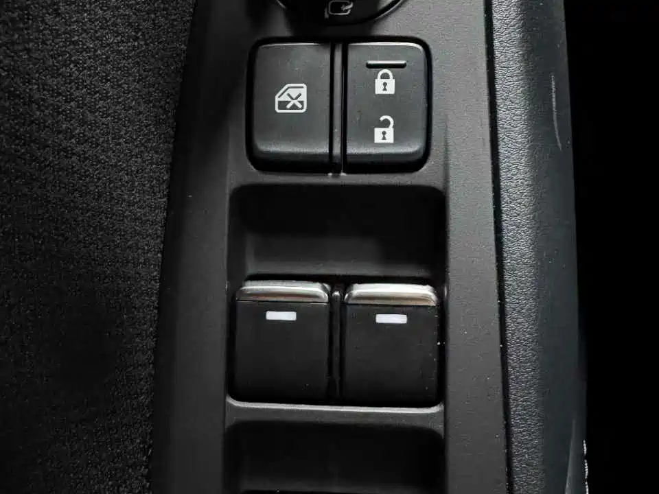 Mazda CX-4 2023 2021 2.0L Auto FWD Skyactiv Explorer Edition