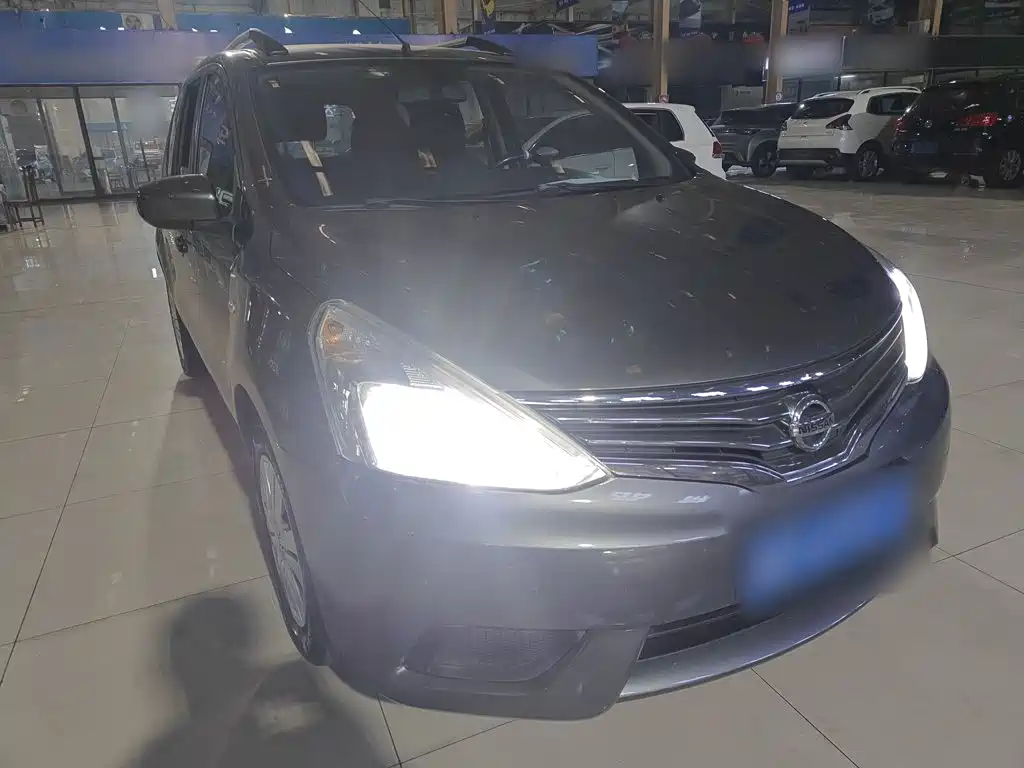 Nissan Livina 2018 2015 1.6XE CVT Comfort Edition