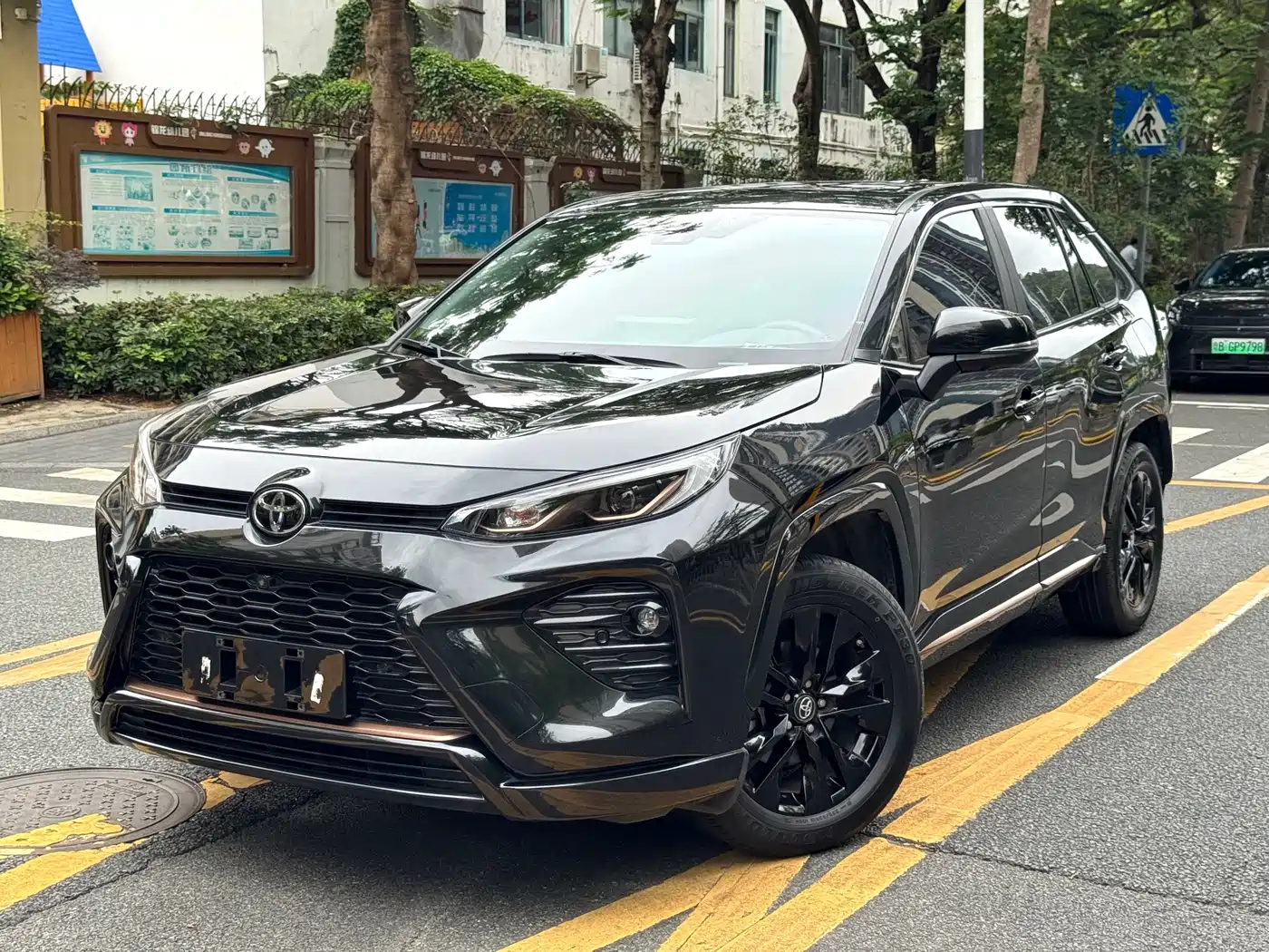 Toyota Wildlander 2022 2.0L CVT 2WD Knight Edition