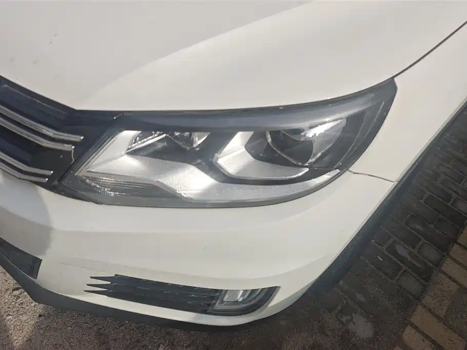 Volkswagen Tiguan 2016 280TSI Automatic 2WD Silk Road Fashion Edition фото 5