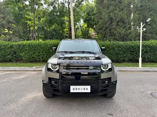 Land Rover Defender 2025 110 3.0T P400 X — фото 2