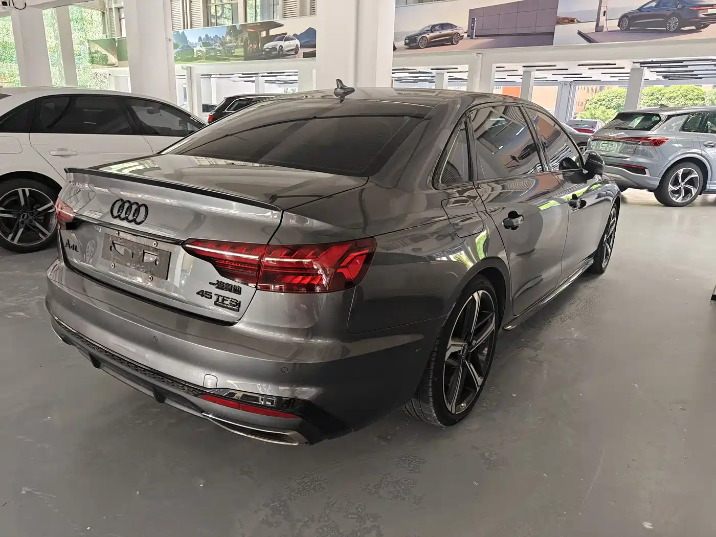 Audi A4L 2022 45 TFSI quattro Premium Dynamic фото 5