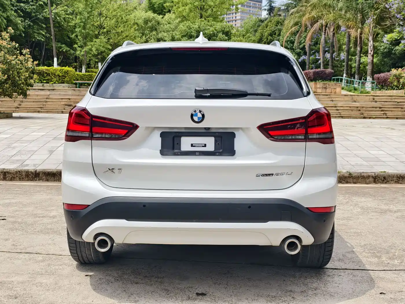 BMW X1 2023 sDrive25Li M Sport Package фото 8