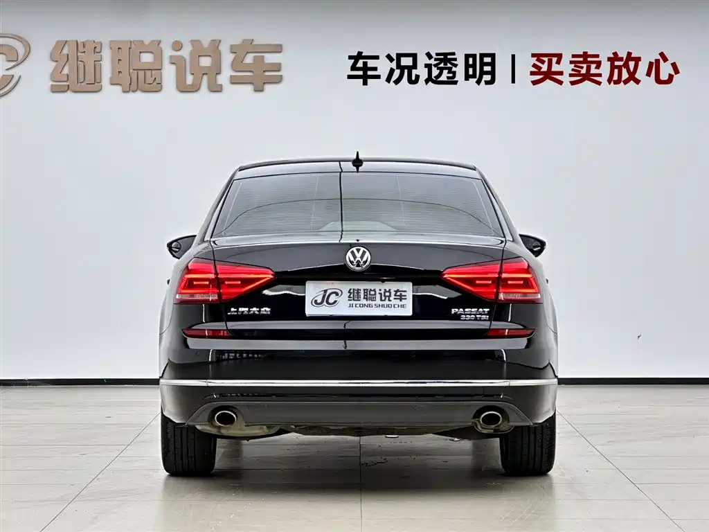 Volkswagen Passat 2017 330TSI DSG Prestige фото 4