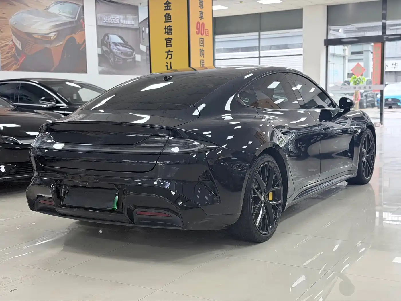 Xiaomi Auto Xiaomi SU7 2024 AWD Extended Range Advanced Smart Driving Max Edition фото 4