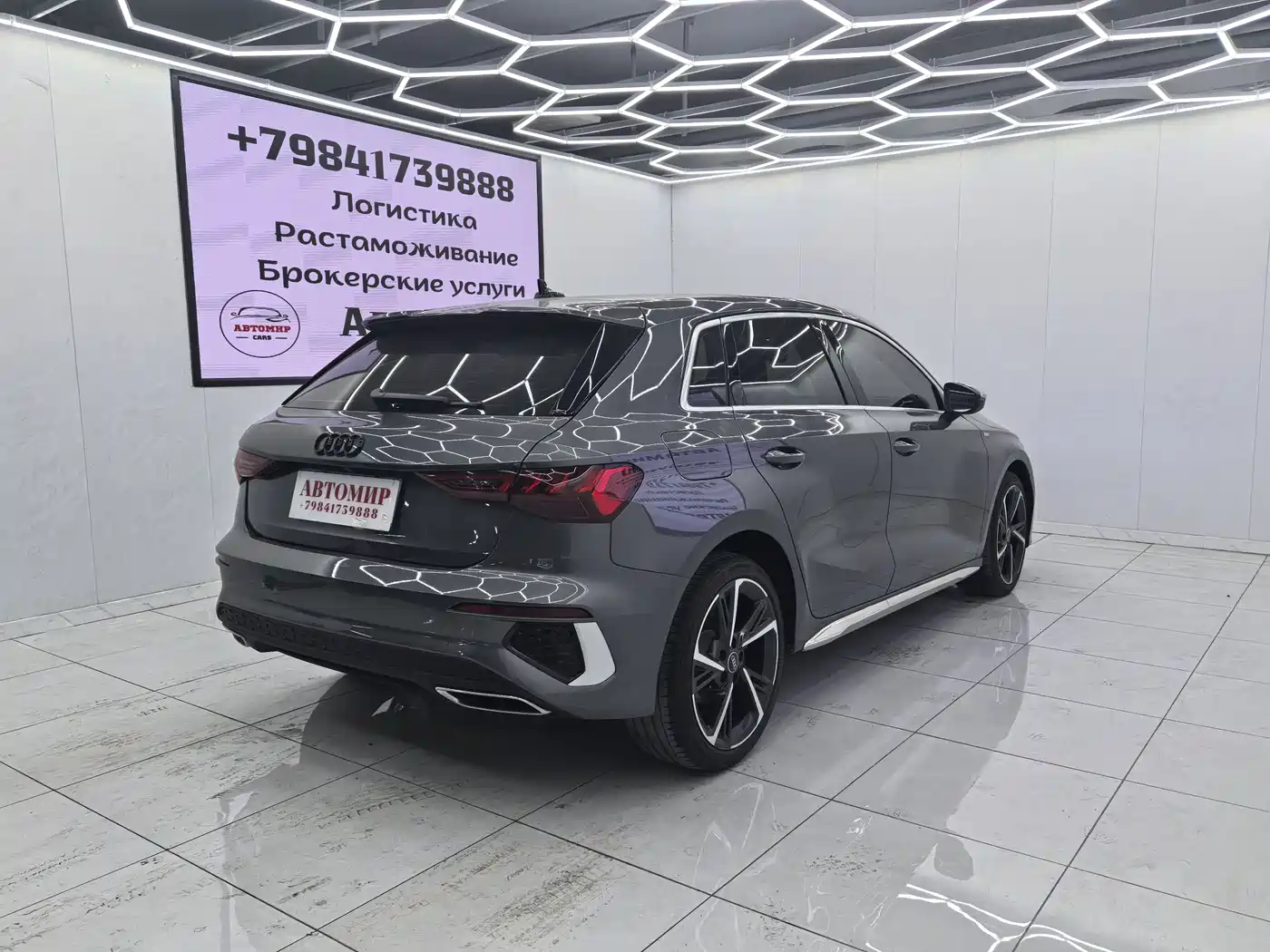 Audi A3 2023 Facelift Sportback 35 TFSI Fashion Sport фото 7