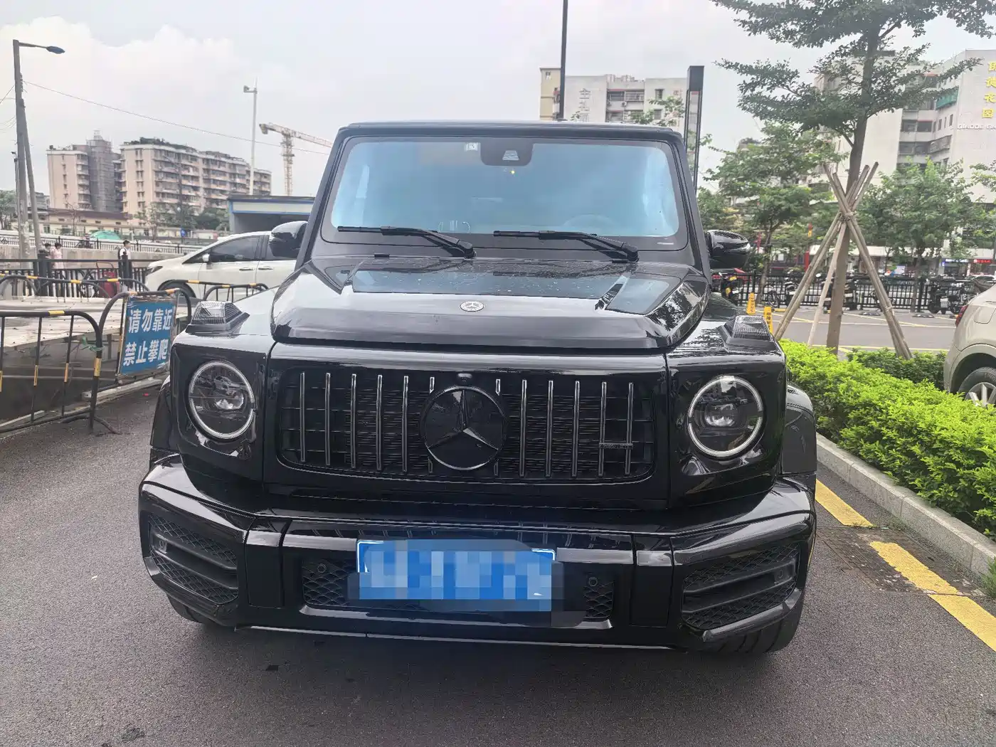 Mercedes-Benz G-Class AMG 2023 AMG G 63 фото 2