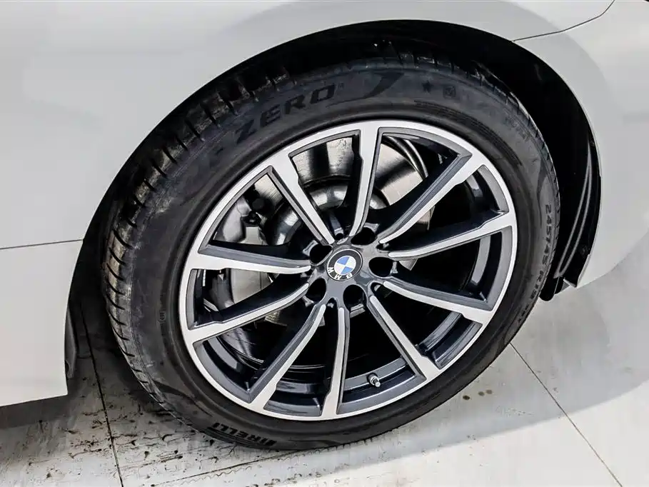 BMW 6 SERIES GT