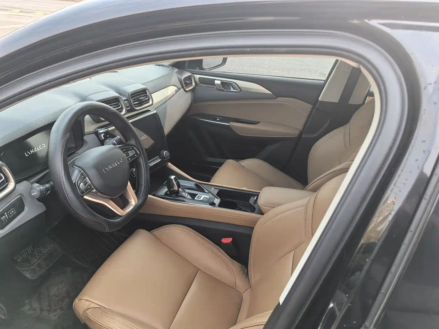 Lynk & Co 03 2018 1.5TD DCT Power Pro Version China V фото 7