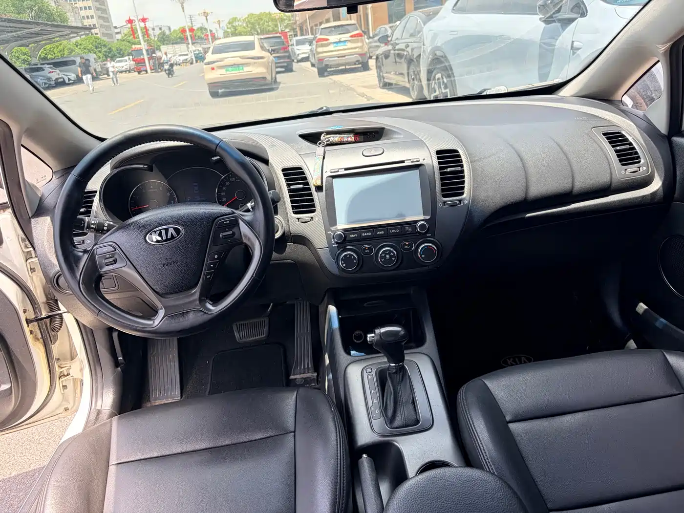 Kia K3 2015 1.6L Automatic GLS фото 5
