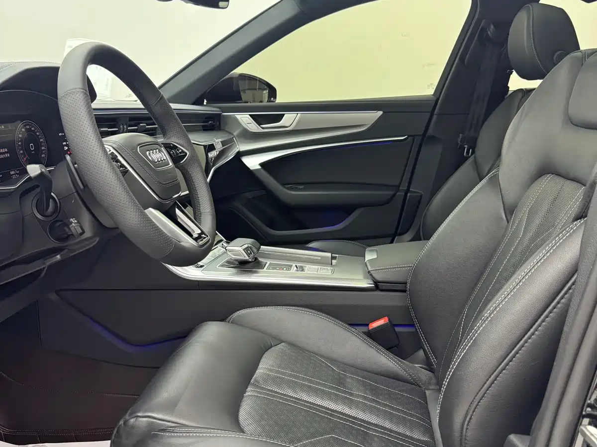 Audi A6L 2023 45 TFSI Premium Selection Dynamic фото 9