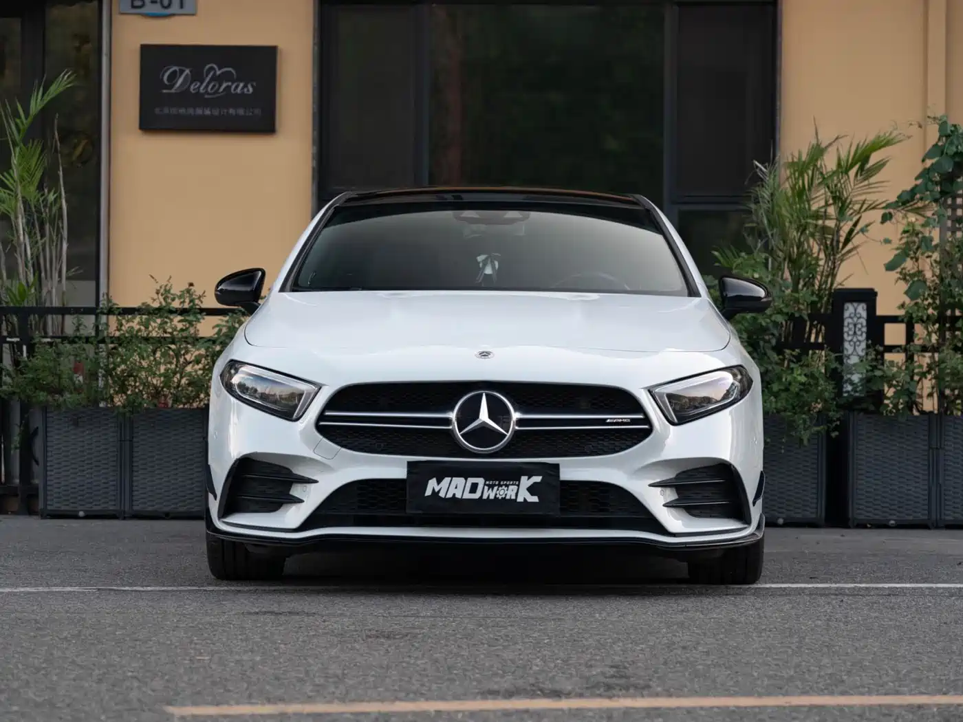 Mercedes-Benz A-Class AMG 2021 2020 AMG A 35 L 4MATIC