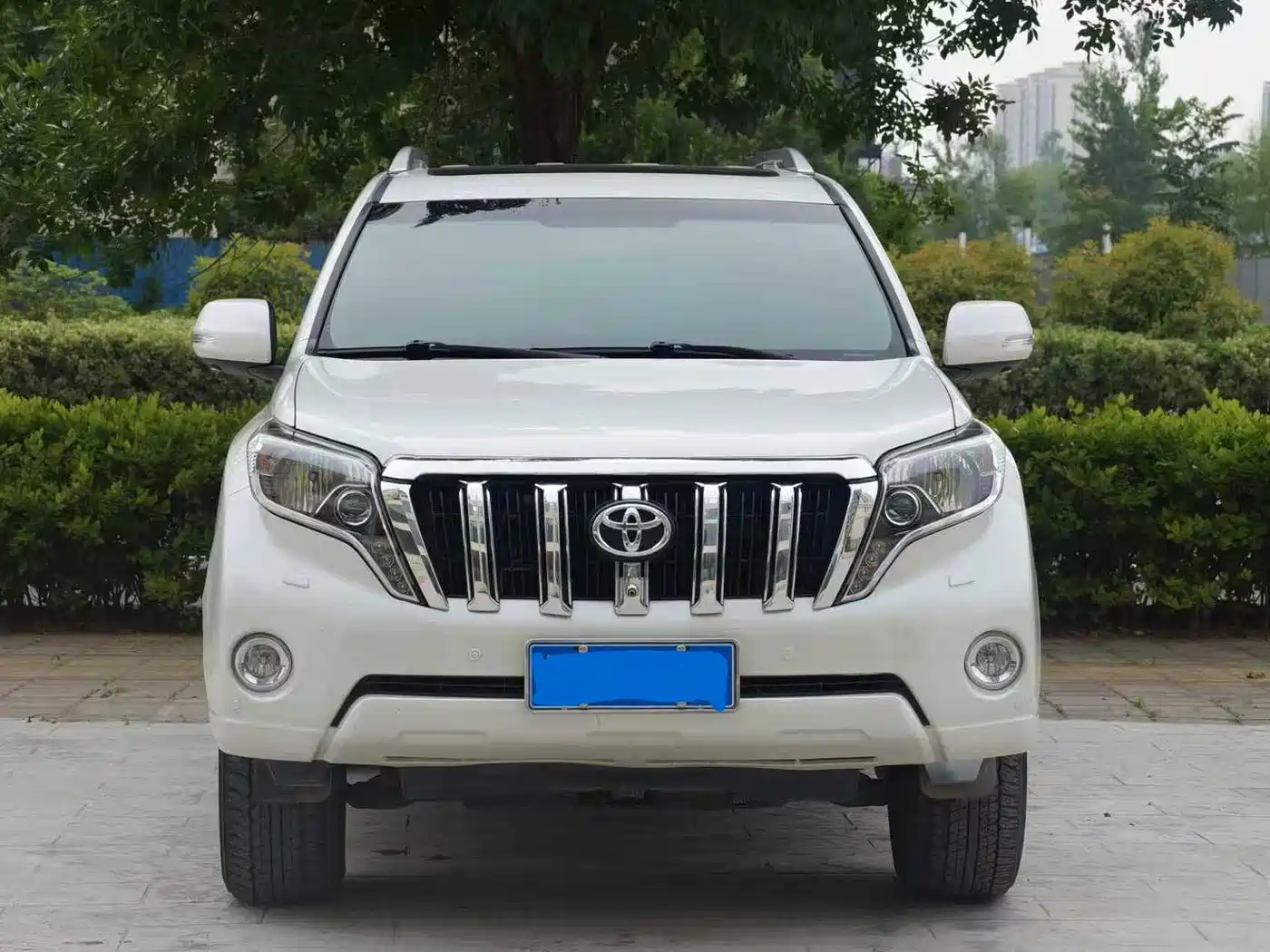 Toyota Prado 2016 3.5L Auto TX-L фото 2
