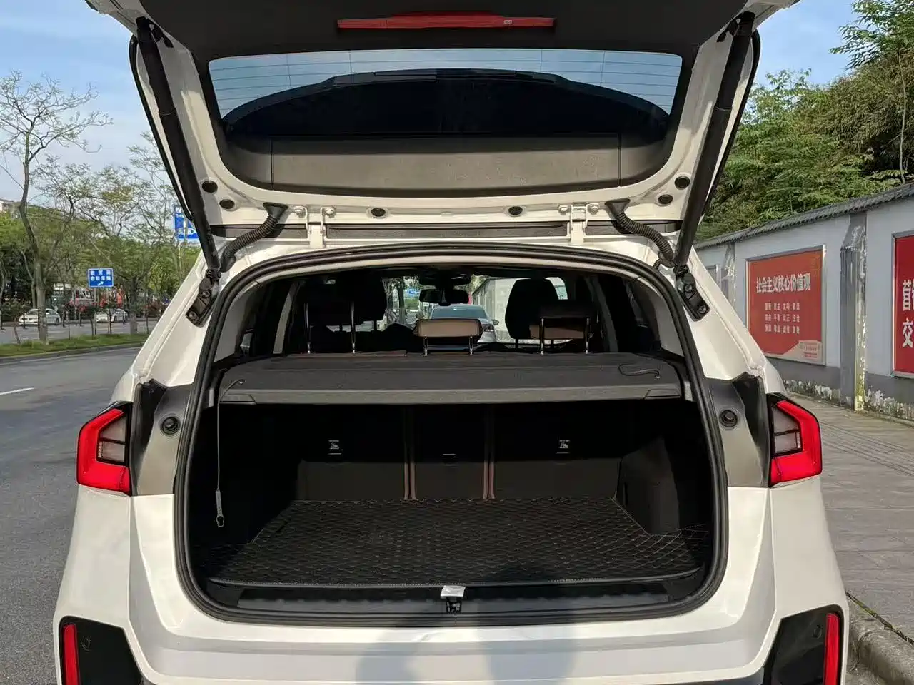 BMW X1 2025 sDrive25Li M Sport Package фото 15
