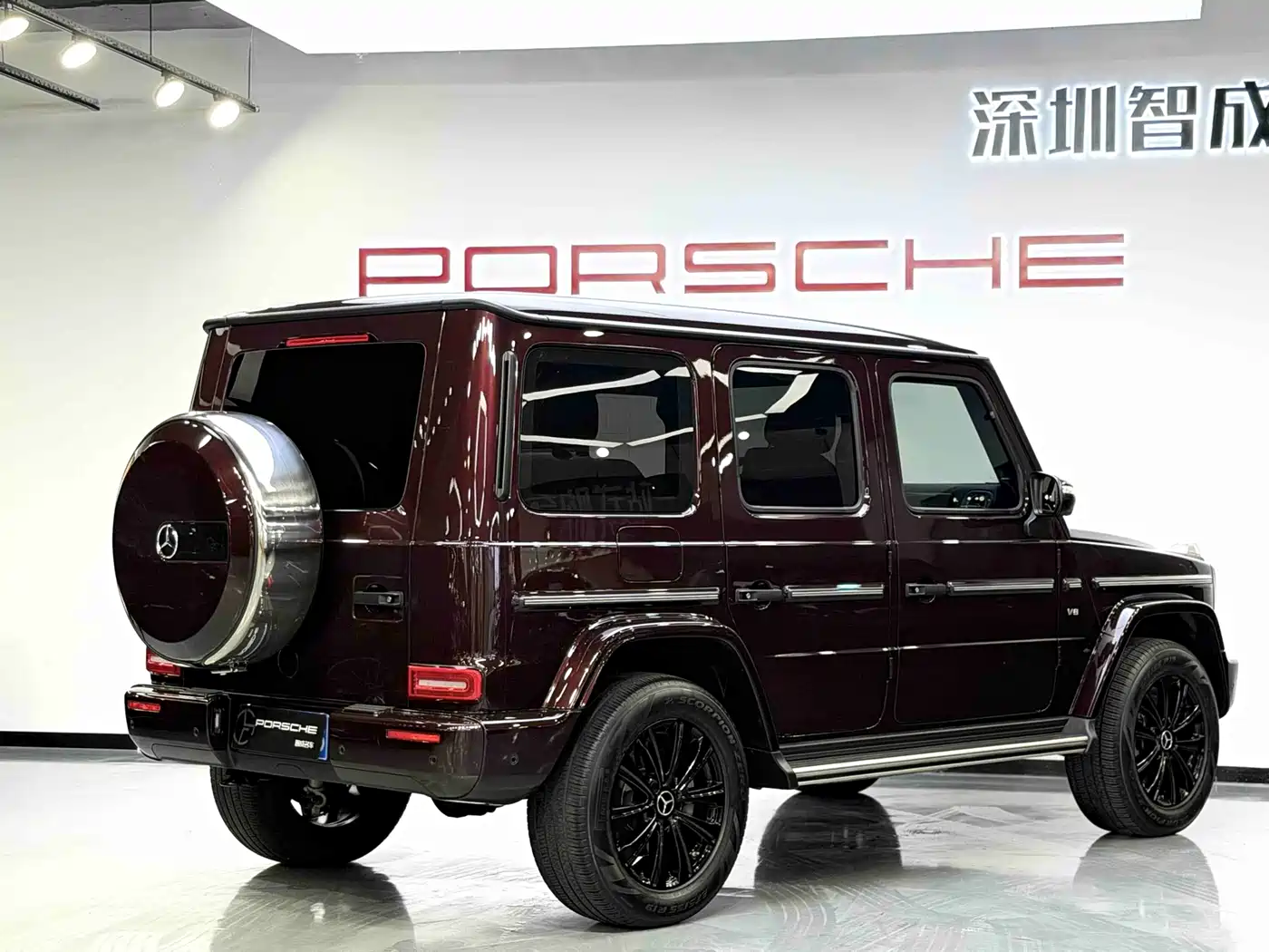 Mercedes-Benz G-Class 2022 G 500 фото 31