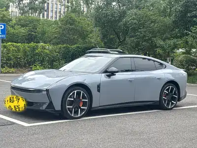 Xpeng P7