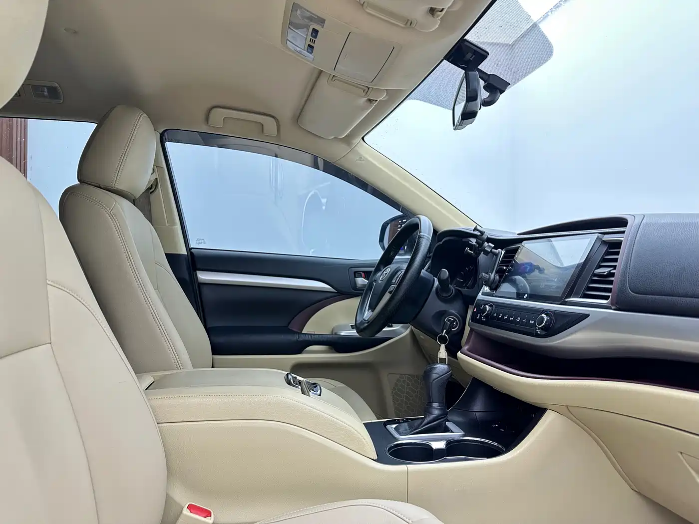 Toyota Highlander 2017 2.0T 2WD Elite 5-Seater фото 15