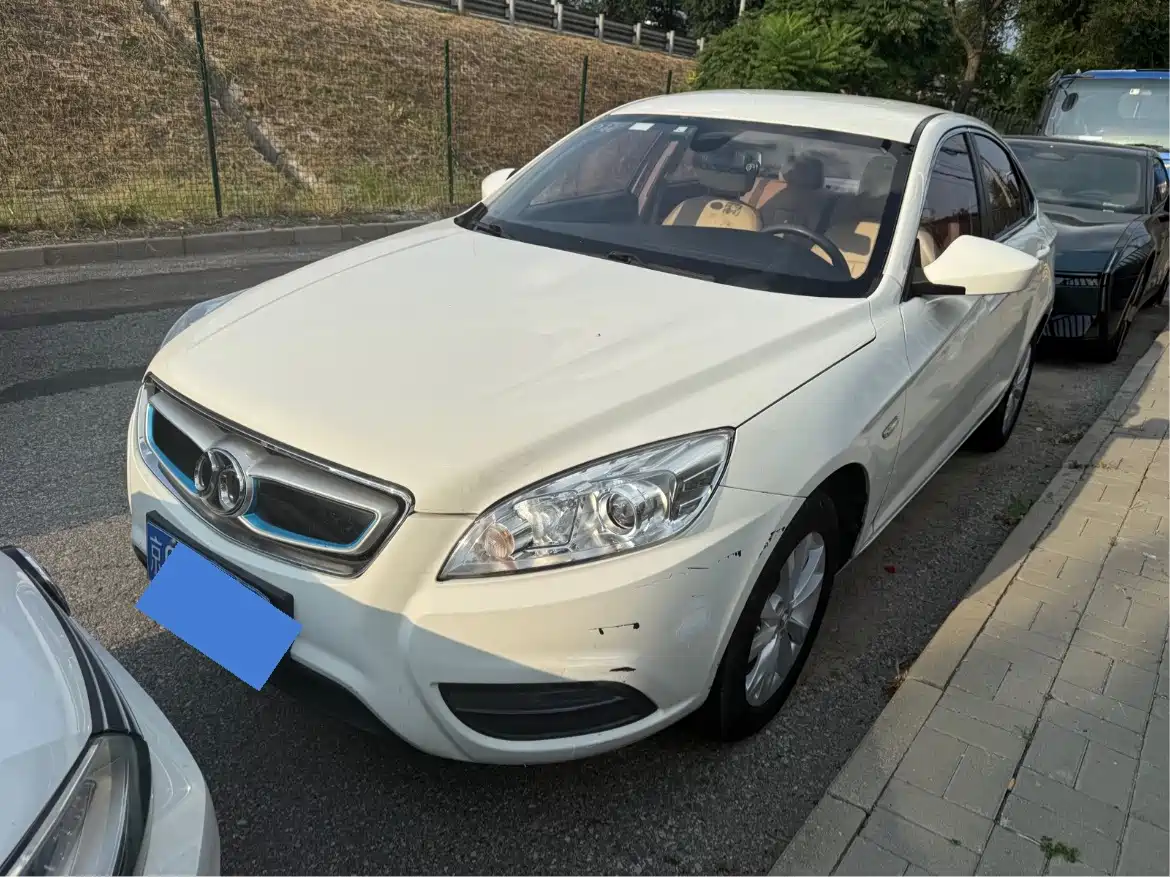 BAIC New Energy BAIC EU Series 2017 2016 EU260 Letu plus Edition