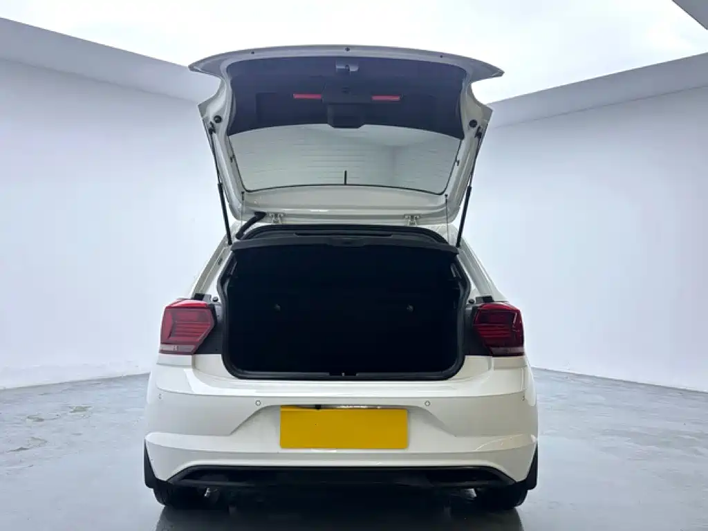 Volkswagen Polo 2021 2021 Plus 1.5L Automatic Colorful Tech Edition