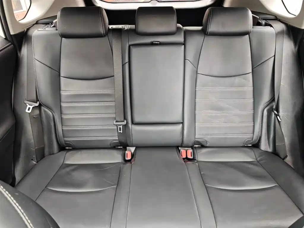 Toyota Wildlander 2022 2.0L CVT FWD Luxury PLUS Edition фото 22