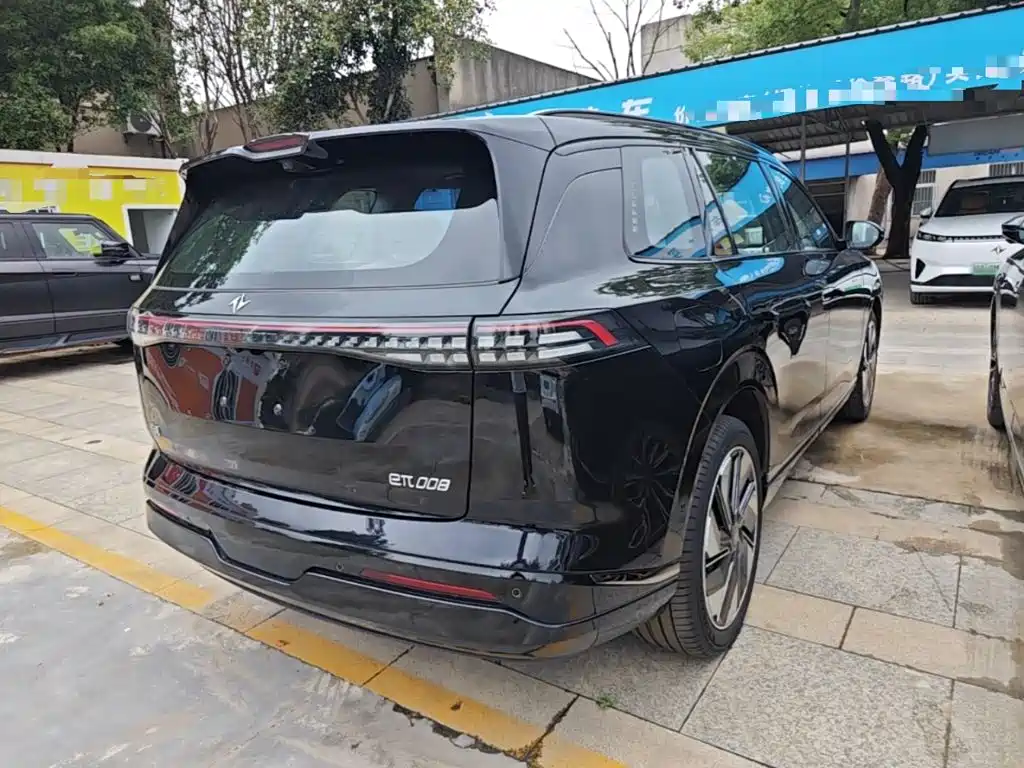 صورة 7 - Dongfeng Yipai eπ008