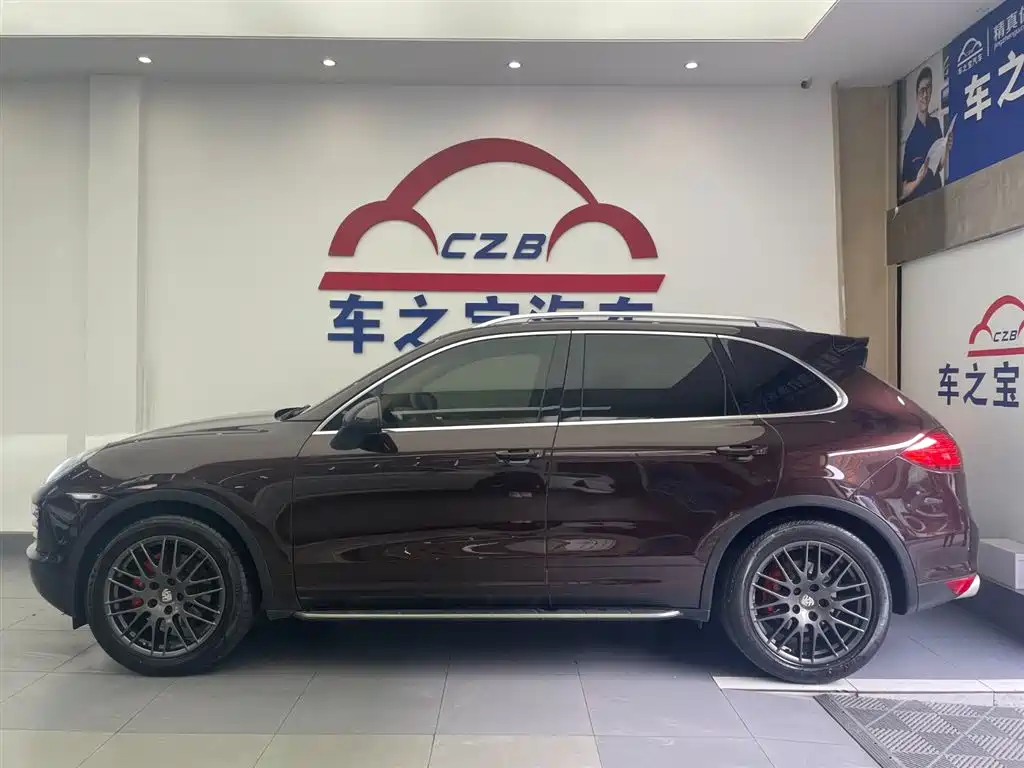 Porsche Cayenne 2011 Cayenne 3.0T фото 4