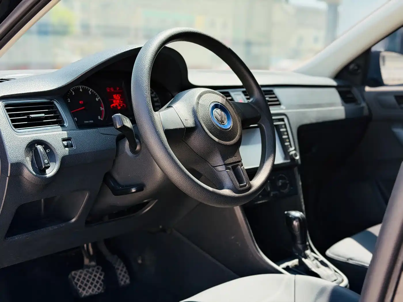 Volkswagen Santana 2014 2013 1.6L Automatic Trend Edition